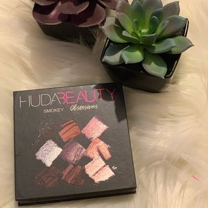 Huda Beauty Smokey Obsessions
